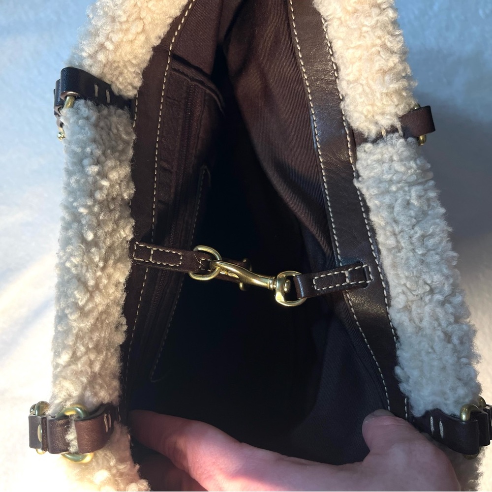 Coach Shearling Patchwork Hamptons Tote Tan Leath… - image 7